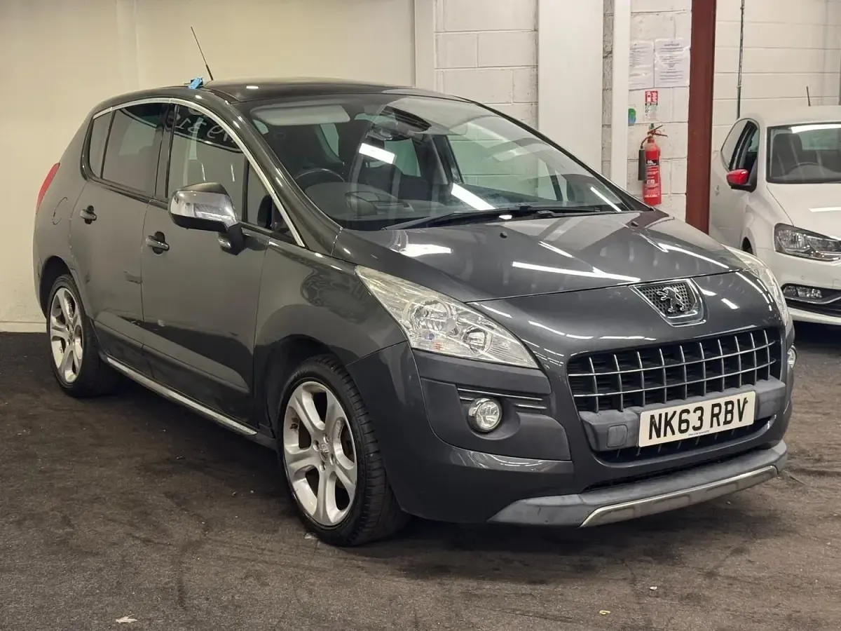 Used Peugeot 3008 Allure 115 HP (84 kW) 2013 Grey Estate