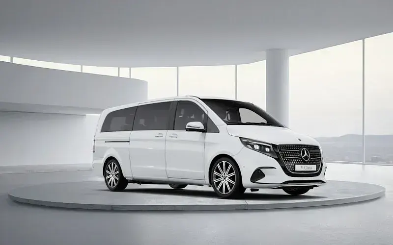 Used Mercedes V300 Premium 237 HP (174 kW) 2026 MPV