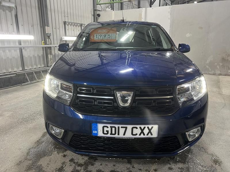 Used Dacia Sandero Lauréate 89 HP (65 kW) 2017 Blue Hatchback