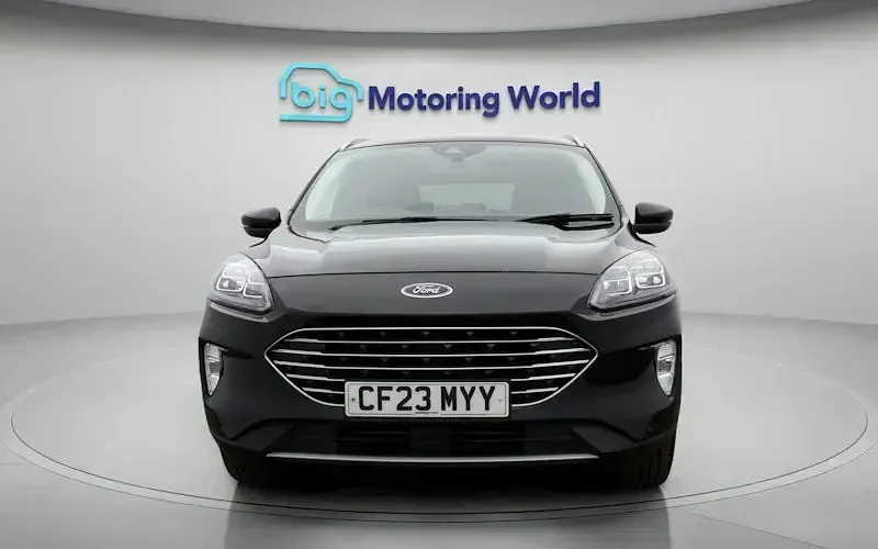 Used Ford Kuga Titanium 150 HP (110 kW) 2023 Black SUV