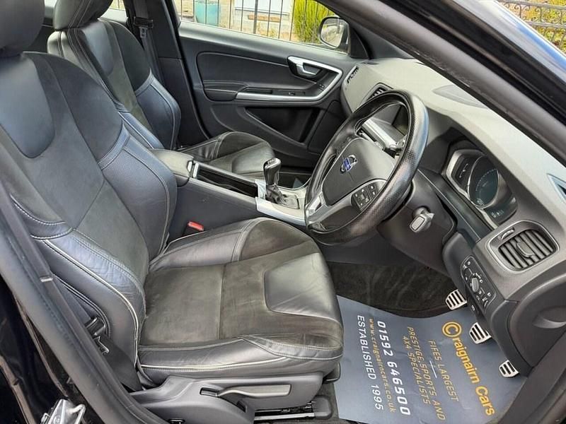 Used Volvo S60 R-Design 181 HP (133 kW) 2015 Black Sedan