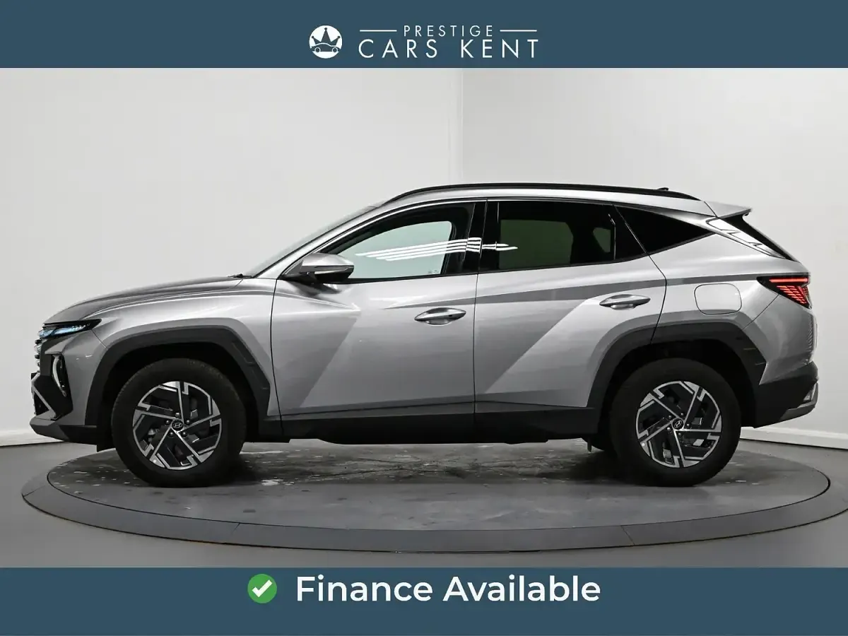 Used Hyundai Tucson Advanced 215 HP (158 kW) 2025 Silver SUV