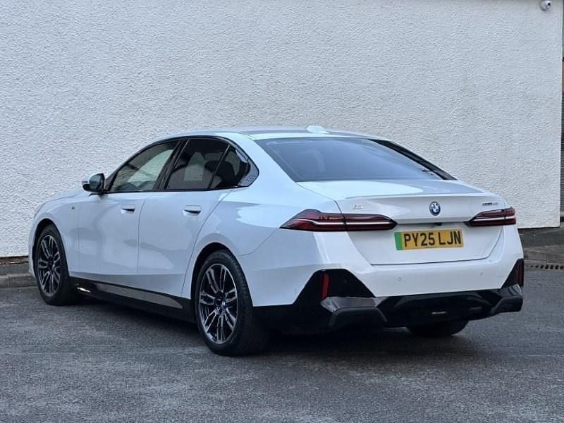 Used BMW i5 M Sport 250 kW (340 HP) 2025 White Sedan