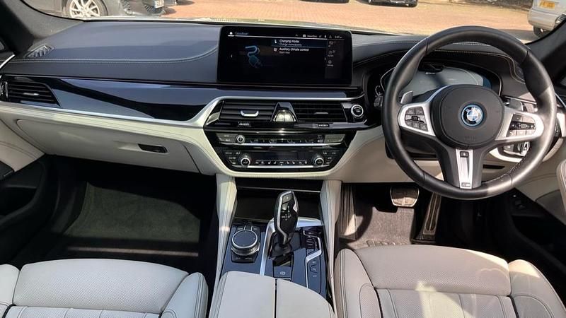 Used BMW 545e M Sport 389 HP (286 kW) 2022 Grey