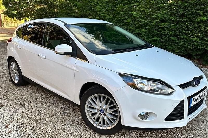 White Used 2013 Ford Focus Zetec Hatchback | £1,375 (Super price) - Image 1/1