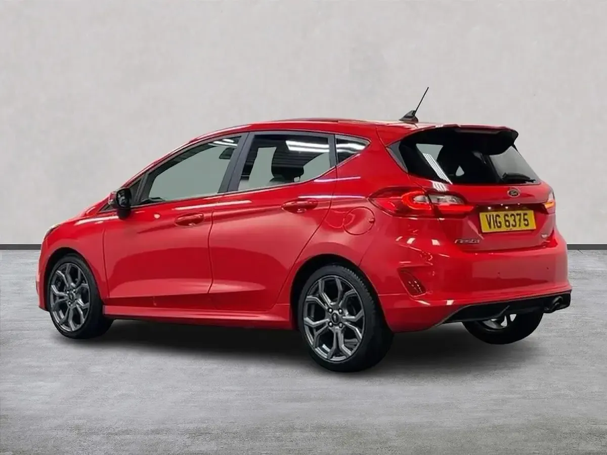Used Ford Fiesta ST-Line 125 HP (91 kW) 2021 Red Hatchback