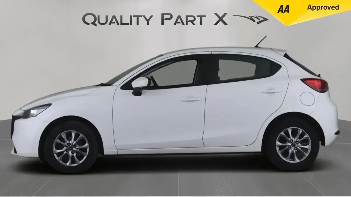 Used Mazda 6 Center-Line 2023 White Hatchback