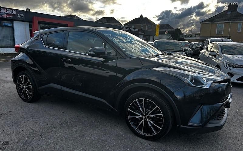 Used Toyota C-HR 116 HP (85 kW) 2017 Black SUV