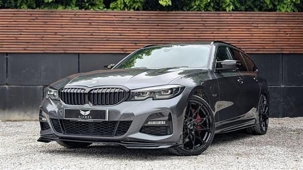 Grey Used 2021 BMW 320 M Sport Estate | £28,788 (Expensive) - Image 1/4