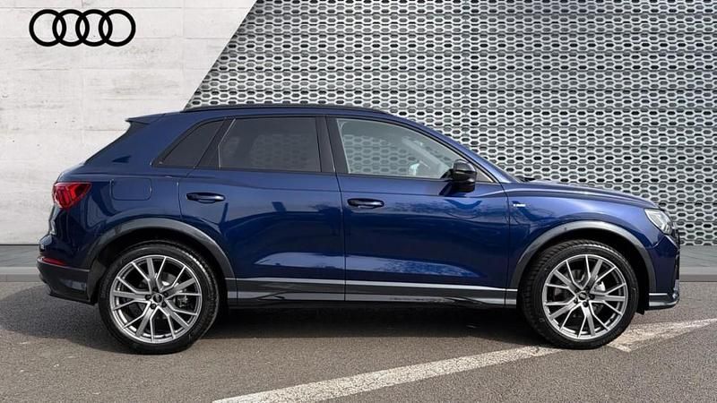 New Audi Q3 Black Edition 150 HP (110 kW) 2025 Blue SUV
