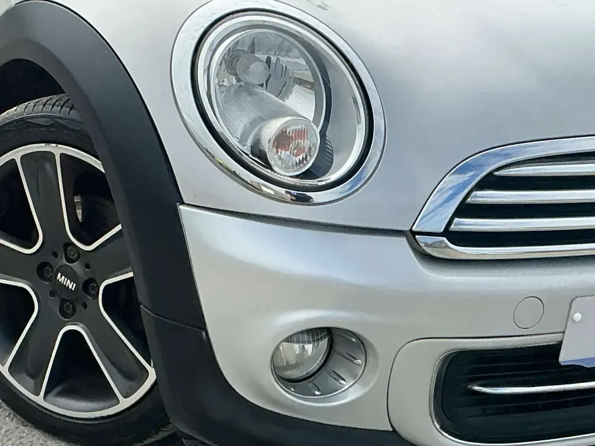 Used Mini Cooper Coupé 2011 Silver Coupe