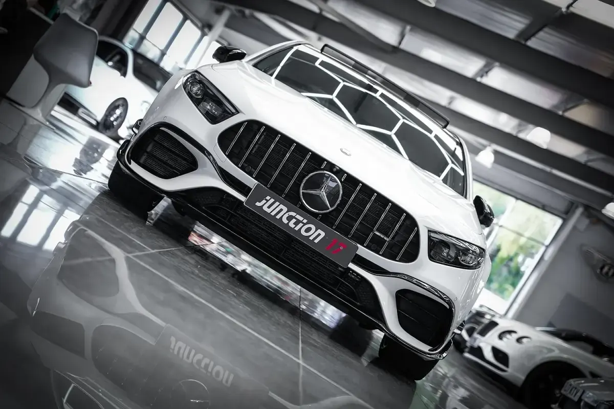 Used Mercedes A45 AMG AMG 421 HP (309 kW) 2023 White Hatchback