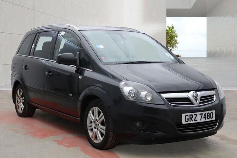 Used Vauxhall Zafira Design Edition 125 HP (91 kW) 2012 Black MPV