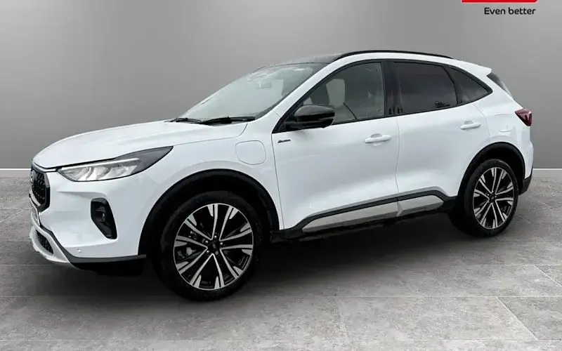 Käytetty Ford Kuga Active 242 HP (177 kW) 2026 Katumaasturi