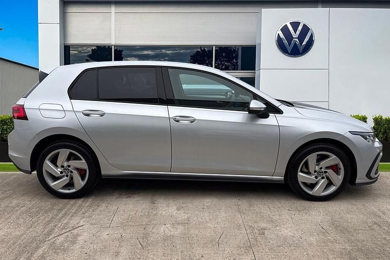 Used VW Golf VIII GTE 245 HP (180 kW) 2025 Silver Hatchback