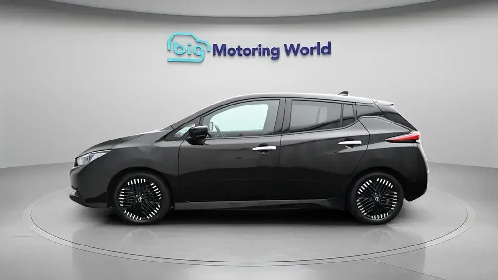 Używany Nissan Leaf N-Connecta 110 kW (150 KM) 2023 Hatchback