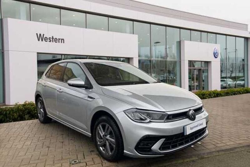 Used 2024 VW Polo R-line | £19,490 (Good price) - Image 1/4