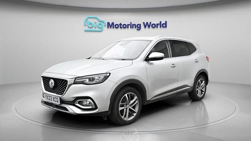 Used MG HS 2023 Silver SUV