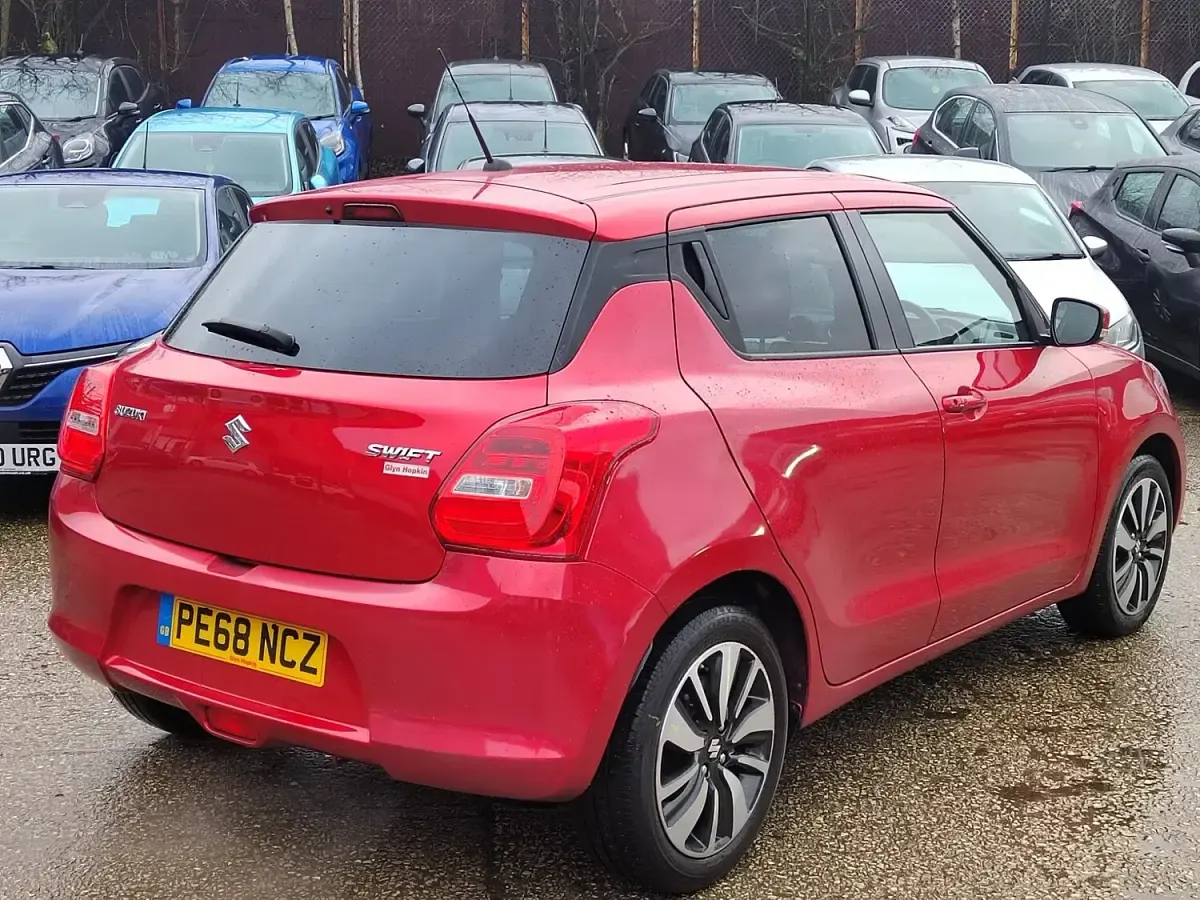 Used Suzuki Swift SZ5 109 HP (80 kW) 2018 Red Hatchback
