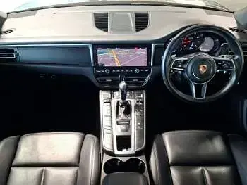Used Porsche Macan 245 HP (180 kW) 2019 Grey SUV