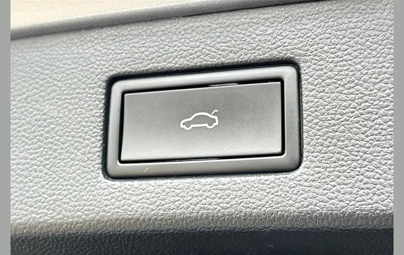 Used VW Arteon R-line 187 HP (137 kW) 2022 Silver Estate