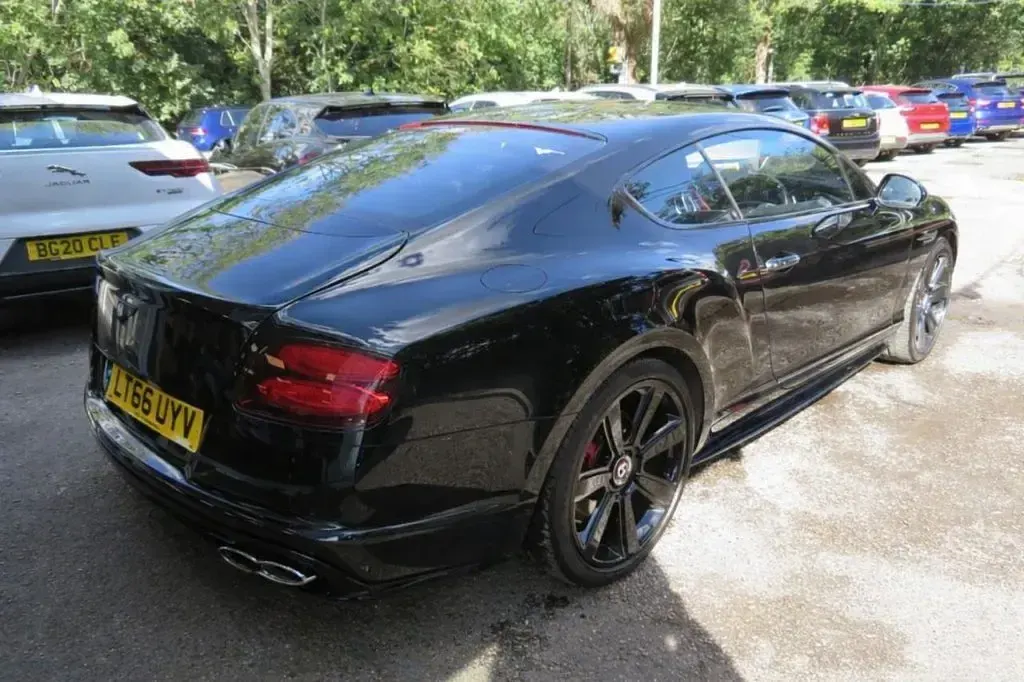 Used Bentley Continental 528 HP (388 kW) 2016 Black Coupe