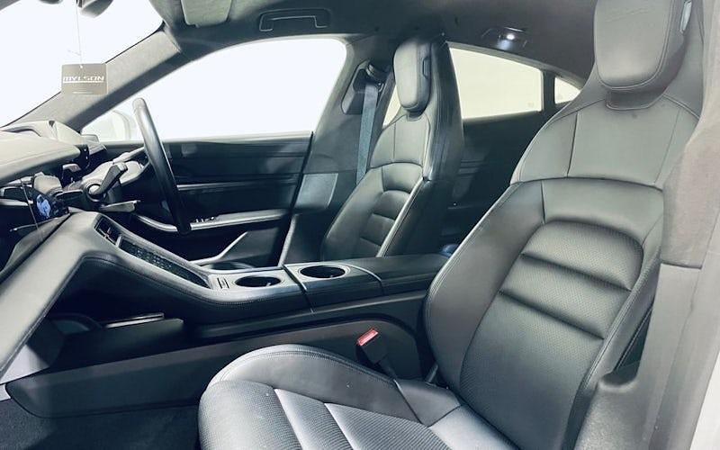 Gebraucht Porsche Taycan 500 kW (680 PS) 2023 Limousine