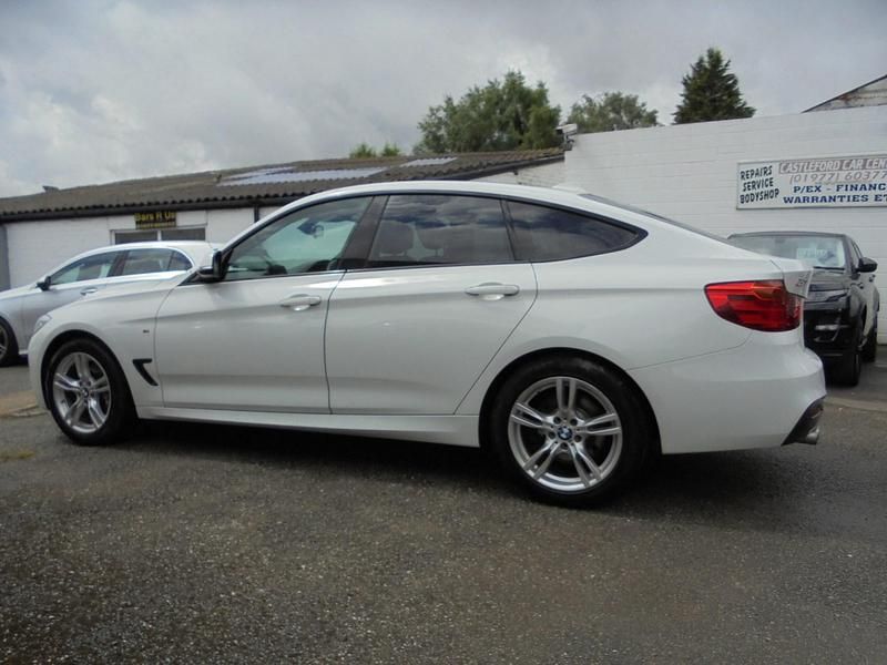 Begagnad BMW 335 M Sport 2015 Vit Halvkombi
