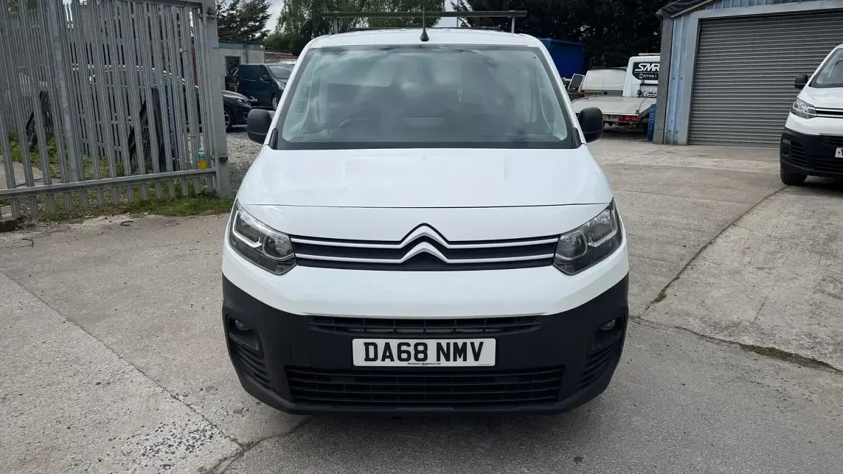 Used Citroën e-Berlingo 75 HP (55 kW) 2019 White MPV