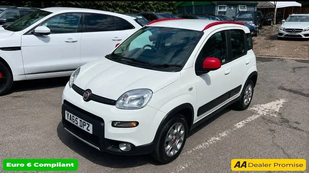 Used Fiat Panda 4x4 S 85 HP (62 kW) 2016 White Hatchback