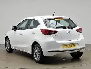 Used Mazda 2 Center-Line 75 HP (55 kW) 2023 White Hatchback