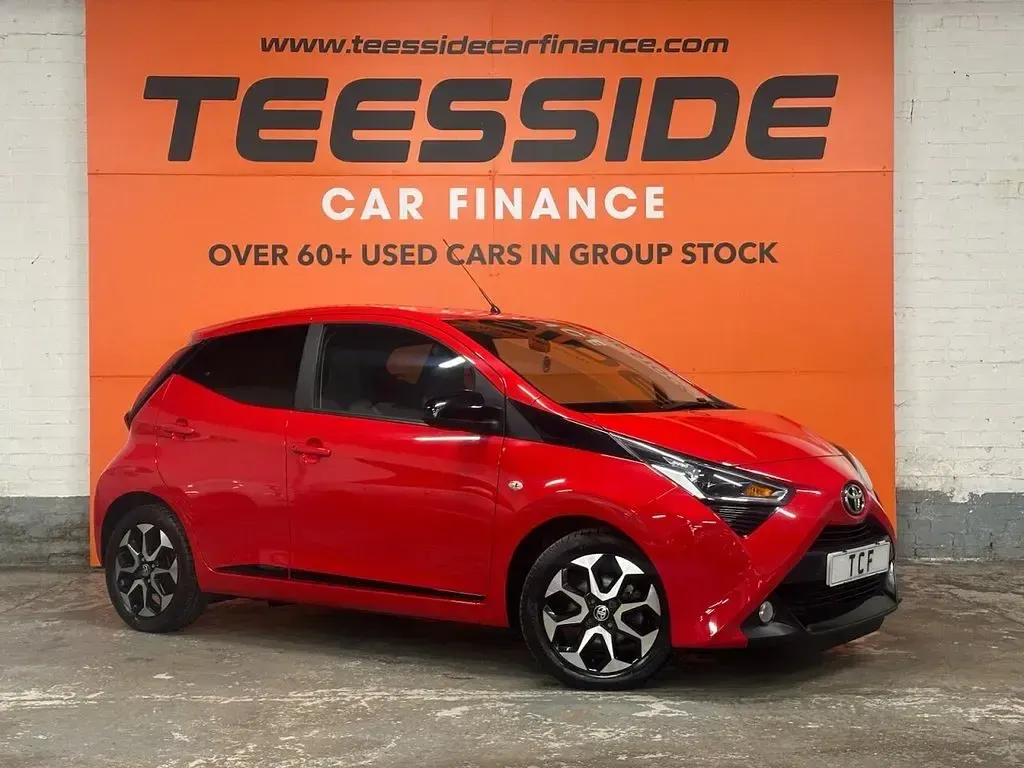 Used Toyota Aygo Trend 71 HP (52 kW) 2021 Red Hatchback