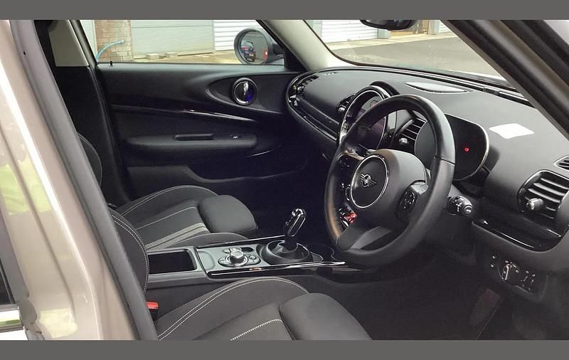 Used Mini Cooper Clubman Classic 192 HP (141 kW) 2022 Grey Estate