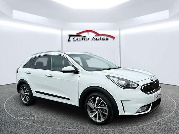 White Used 2019 Kia Niro 3 SUV | £13,995 (Fair price) - Image 1/4