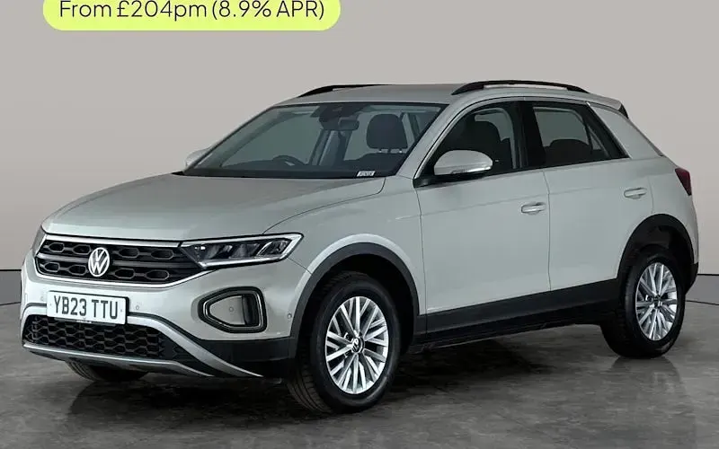 Used VW T-Roc Life 110 HP (80 kW) 2023 SUV