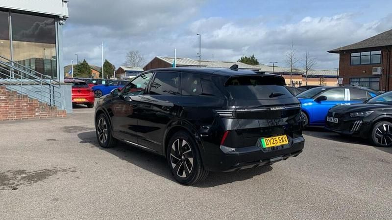 Used Vauxhall Grandland 154 kW (210 HP) 2025 Black SUV