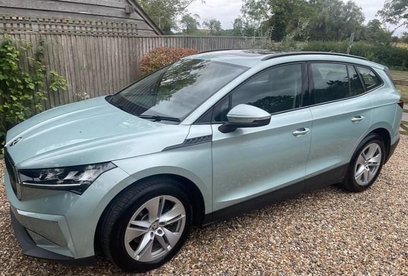 Silver Used 2023 Skoda Enyaq iV ecoSuite SUV | £18,399 (Fair price) - Image 1/2