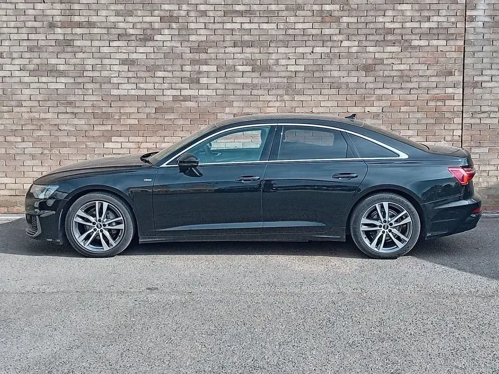 Used Audi A6 S-Line 204 HP (150 kW) 2023 Black Sedan