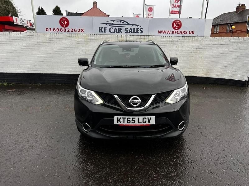 Used Nissan Qashqai N-TEC 110 HP (80 kW) 2016 Black SUV