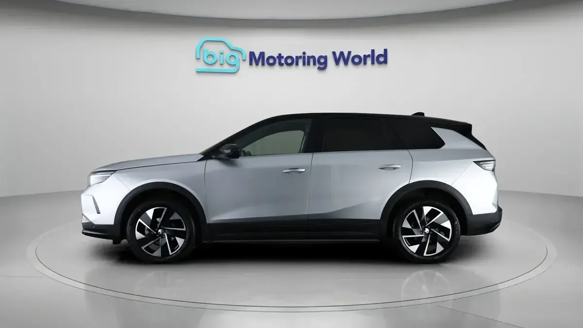 Used Vauxhall Grandland X Ultimate 2025 Grey SUV