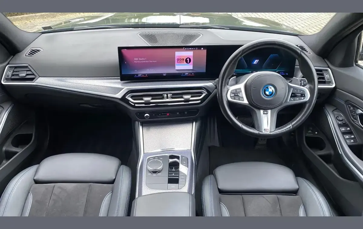 Used BMW 330e M Sport 288 HP (211 kW) 2023 Black Estate