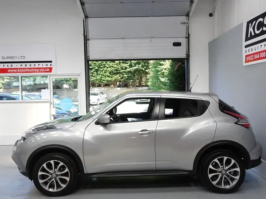 Used Nissan Juke Tekna 117 HP (86 kW) 2017 Silver SUV