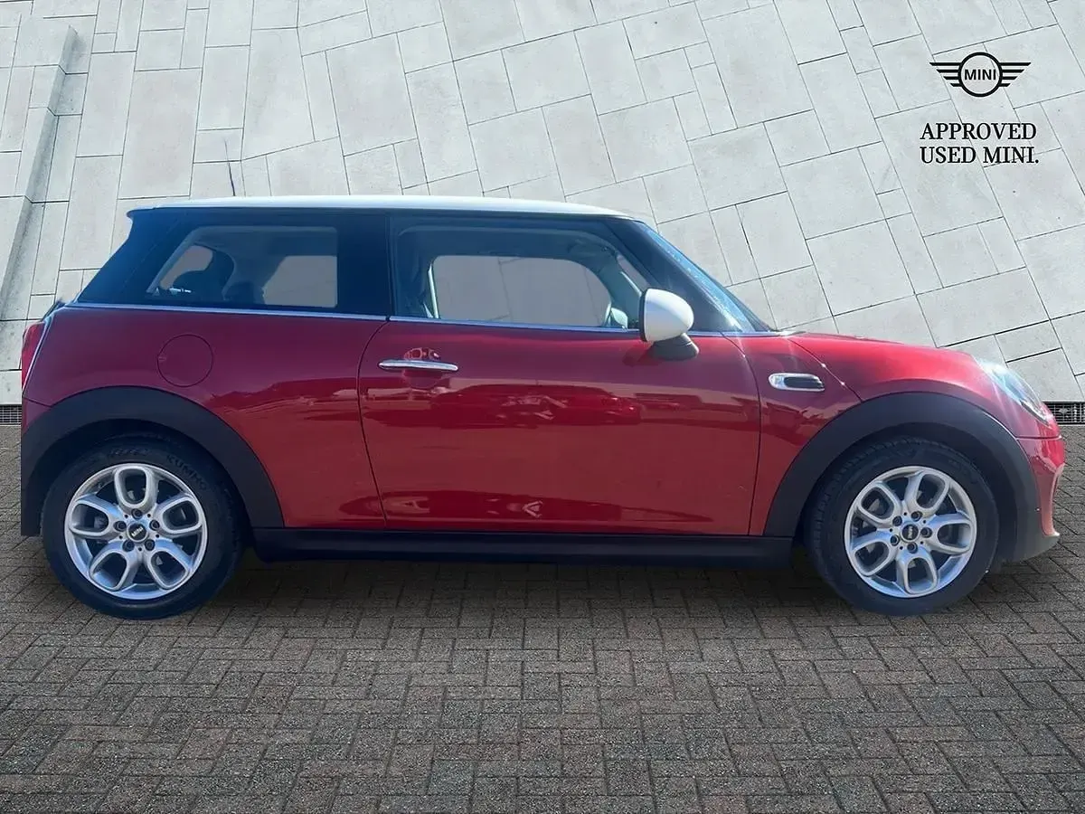 Usado Mini Cooper Hatch 134 HP (98 kW) 2015 Vermelho Citadino
