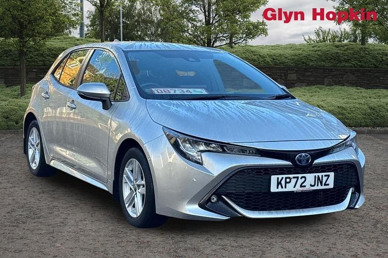 Used Toyota Corolla 2022 Silver Hatchback