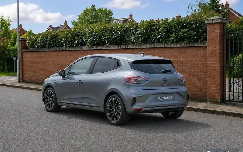 New Renault Clio Iconic Esprit Alpine 143 HP (105 kW) 2026 Hatchback