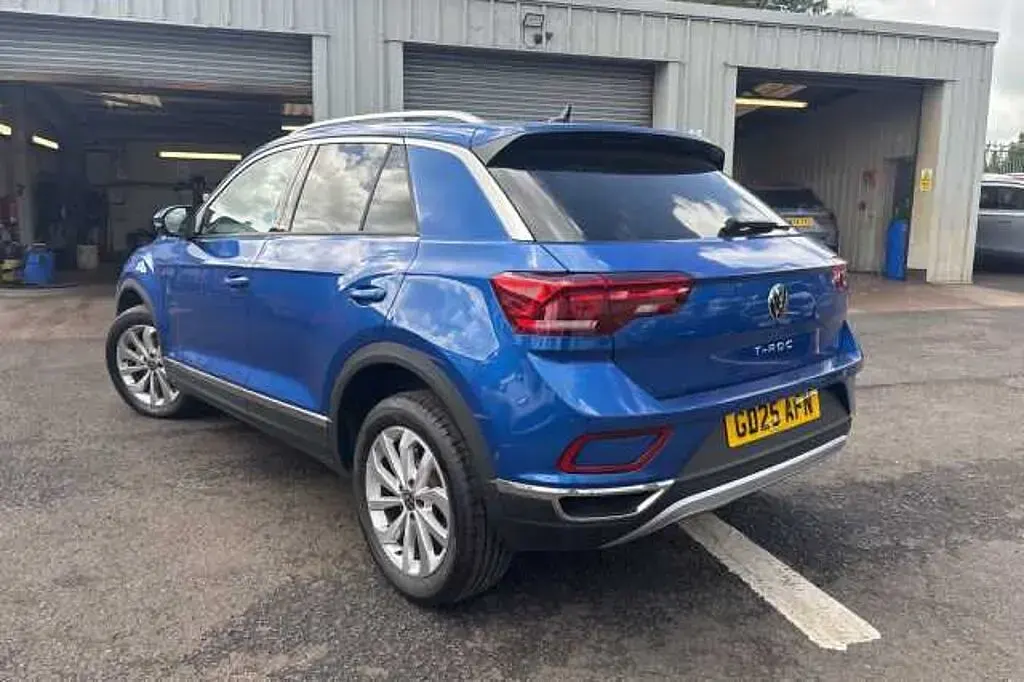 Used VW T-Roc 150 HP (110 kW) 2025 SUV