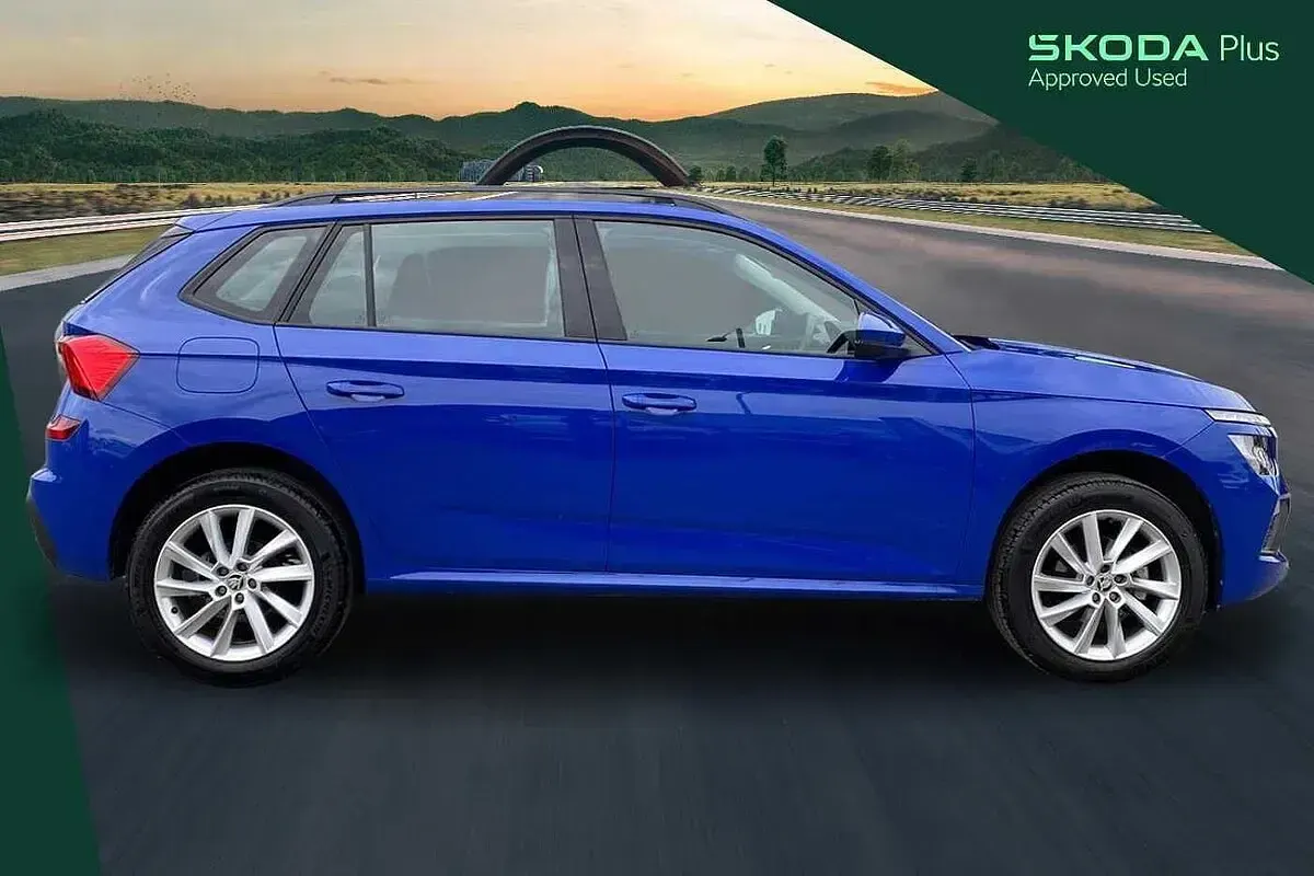 Usado Skoda Kamiq SE 94 HP (69 kW) 2024 Azul SUV