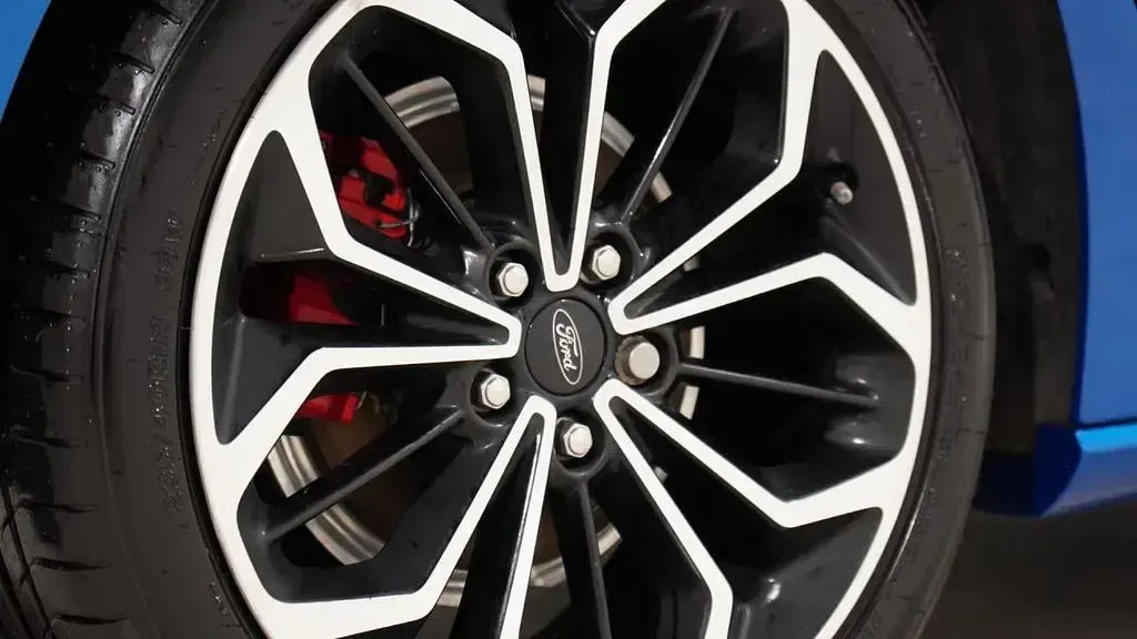 Used Ford Focus ST-Line X 125 HP (91 kW) 2018 Blue Hatchback