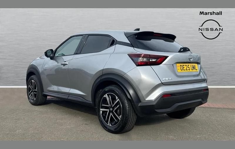 Used Nissan Juke N-Connecta 114 HP (83 kW) 2025 Silver SUV