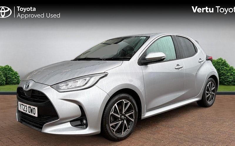 Used Toyota Yaris Hybrid Design 116 HP (85 kW) 2026 Hatchback